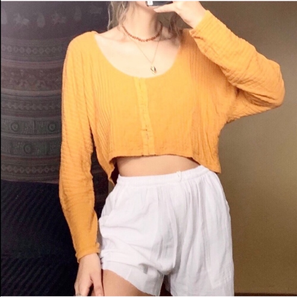 URBAN OUTFITTERS Blithe pointelle cropped cardigan - Picture 4 of 15